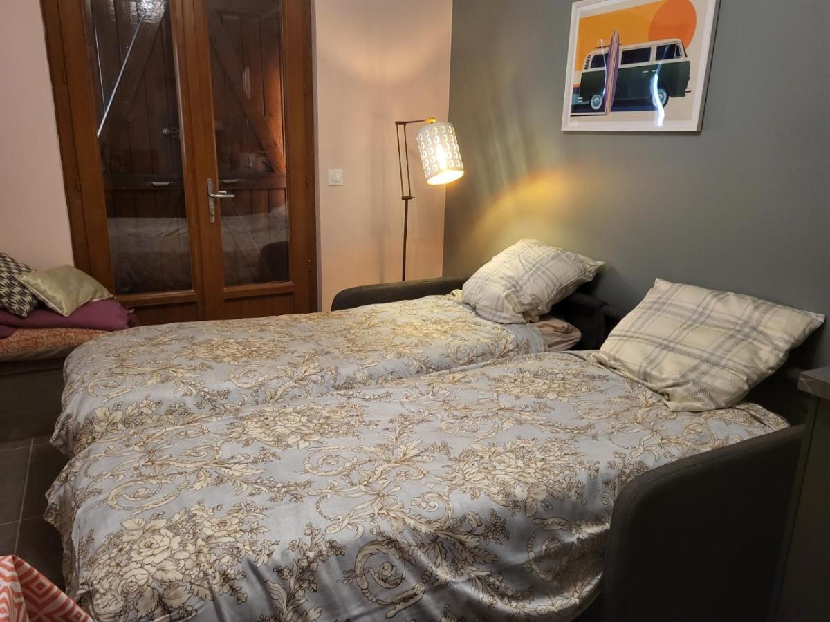 Logement proche de Bordeaux, route des Châteaux Ludon-Médoc Exterior foto